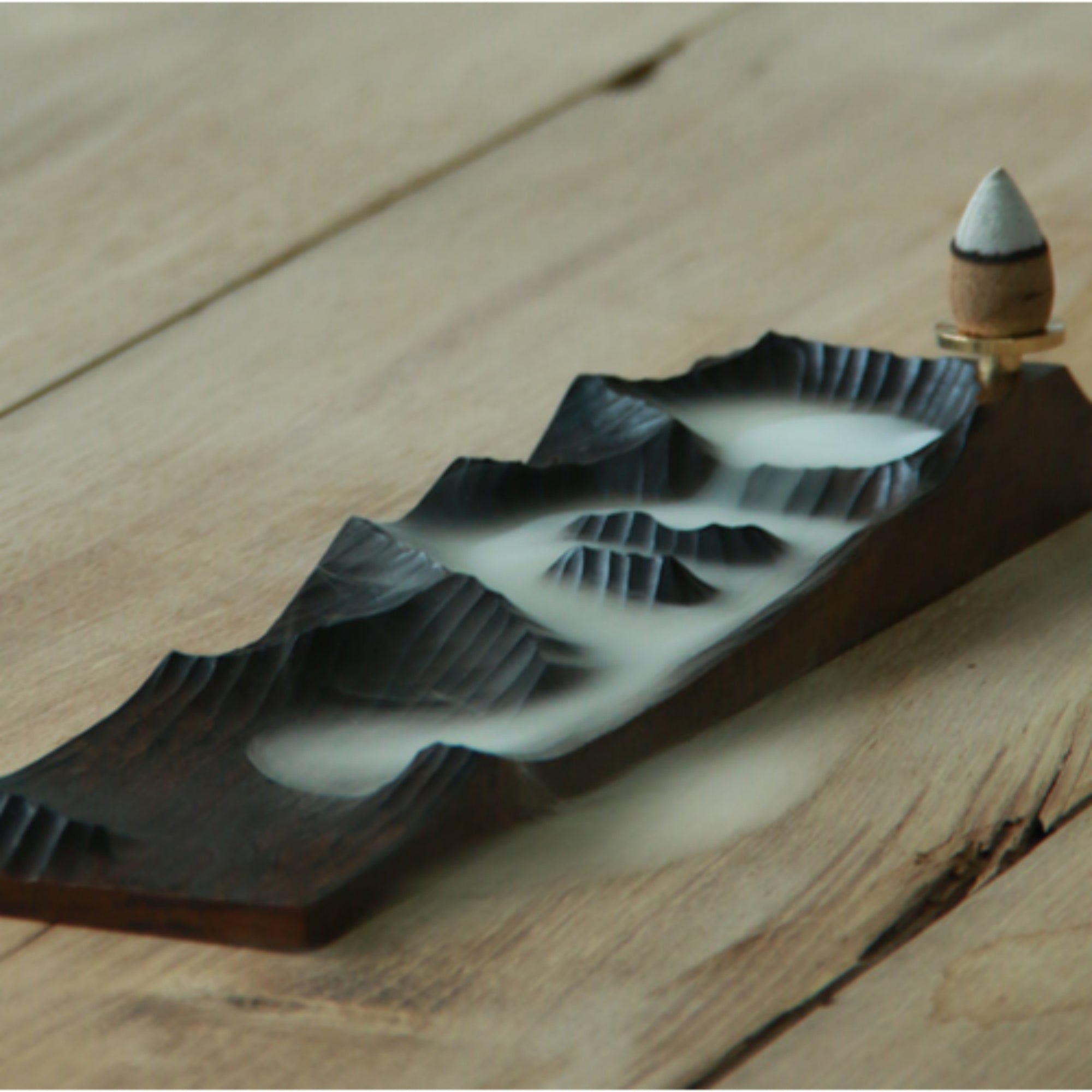 QiLing Aura Solid Wood Hand-Carved Cloud Waterfall Incense Holder