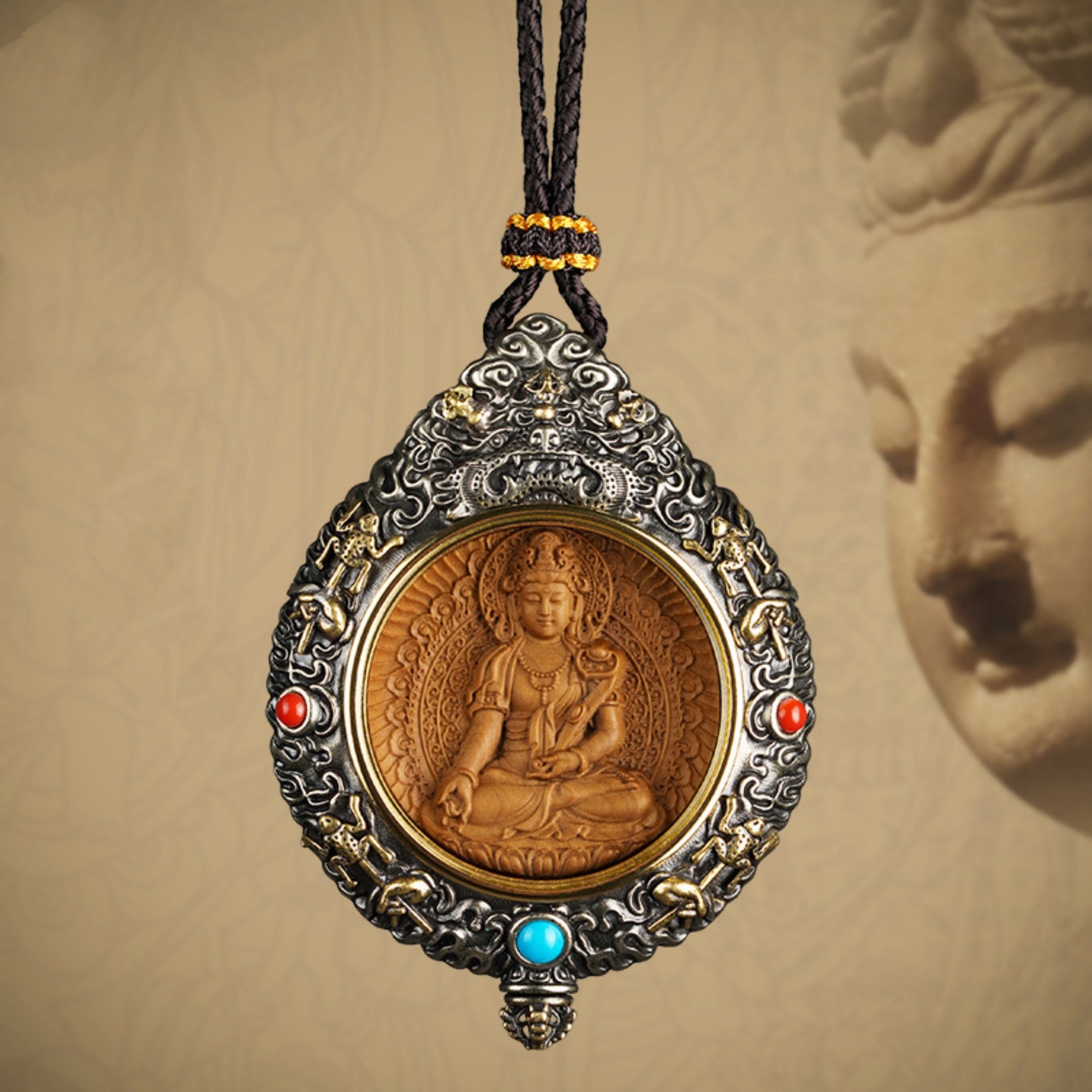 QiLing Aura Hand-Carved White Brass and Tibetan Silver Buddha Pendant Necklace with Sandalwood