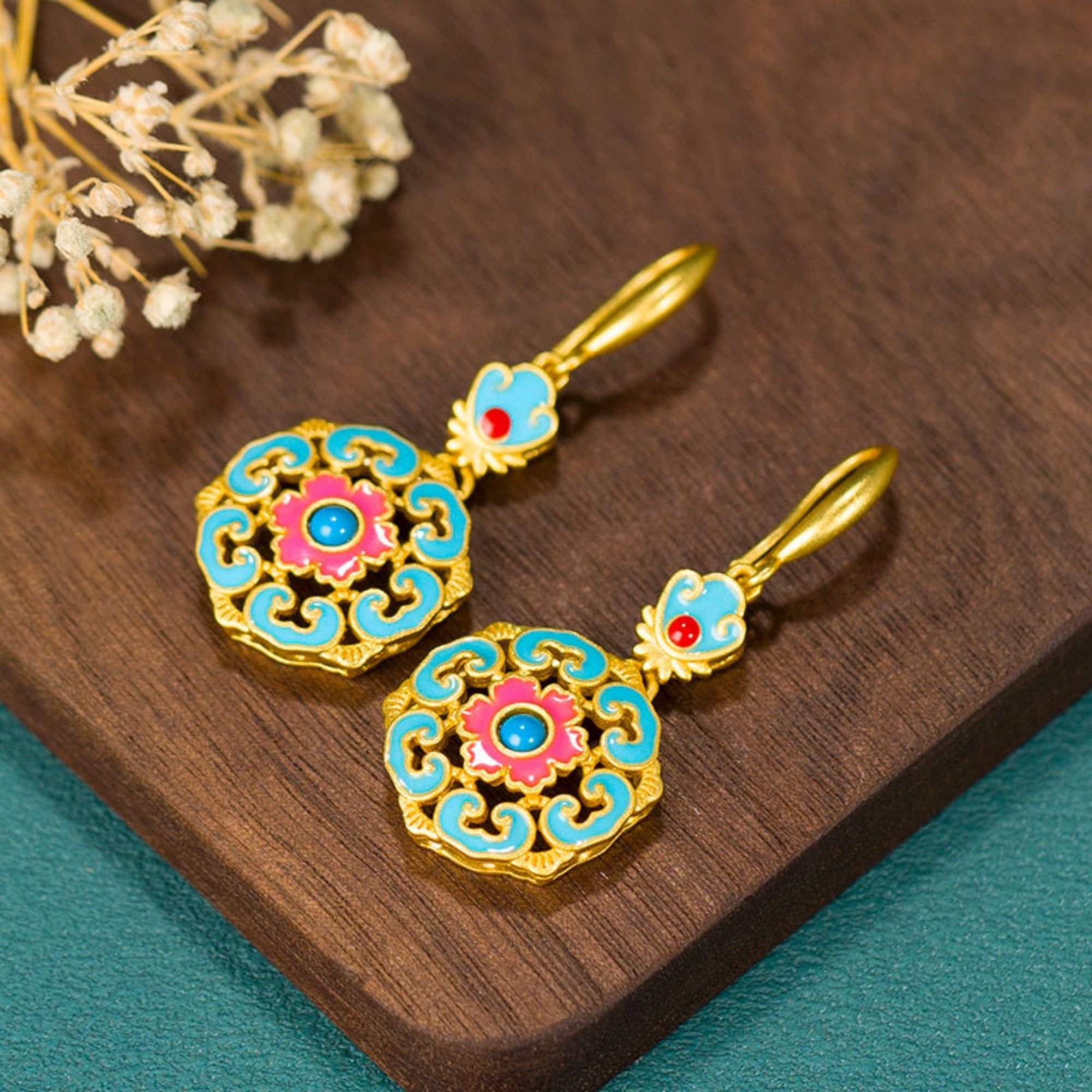 QiLing Aura Enamel Painted Auspicious Cloud Gold-Plated Earrings