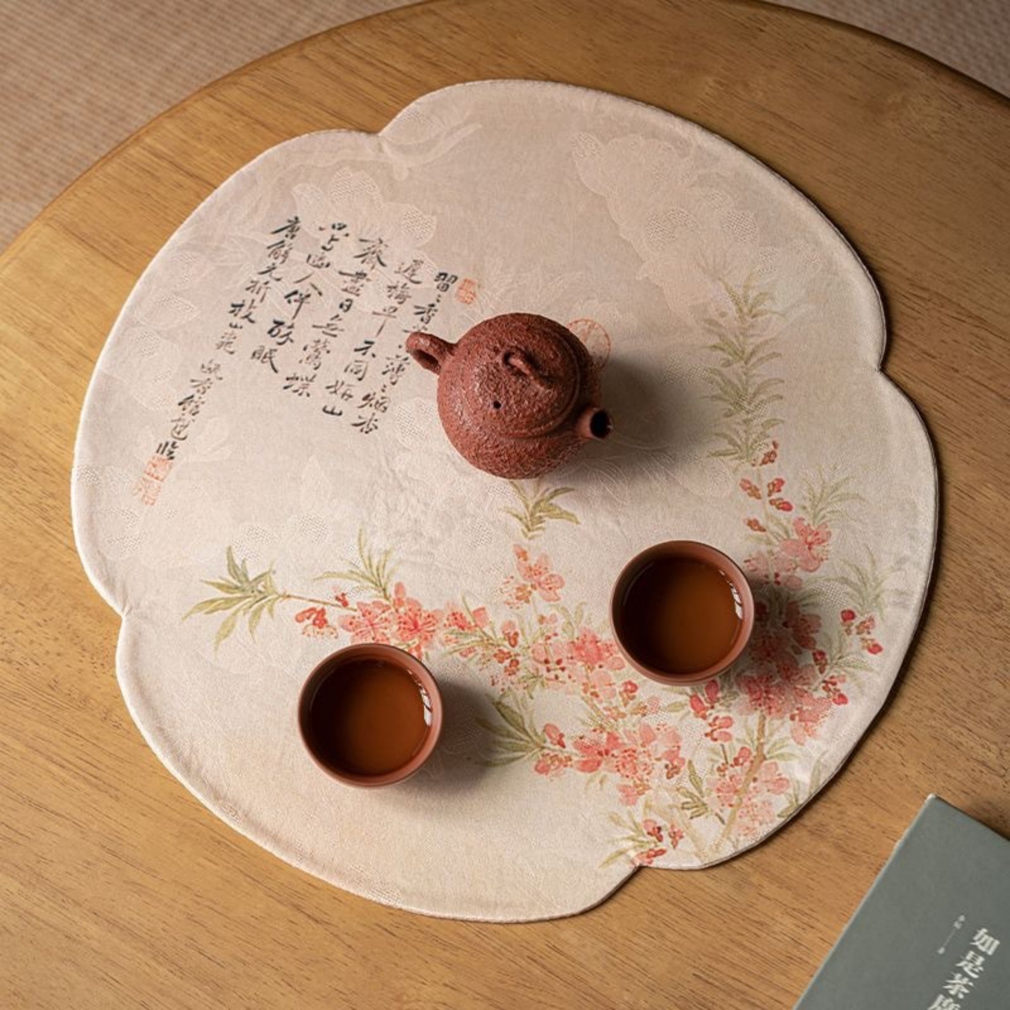 QiLing Aura Double-Sided Embroidered Tea Mat