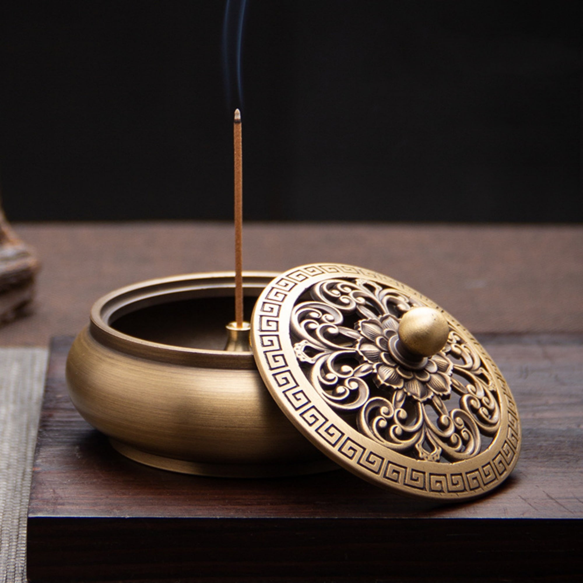 QiLing Aura Brass Classic Incense Burner