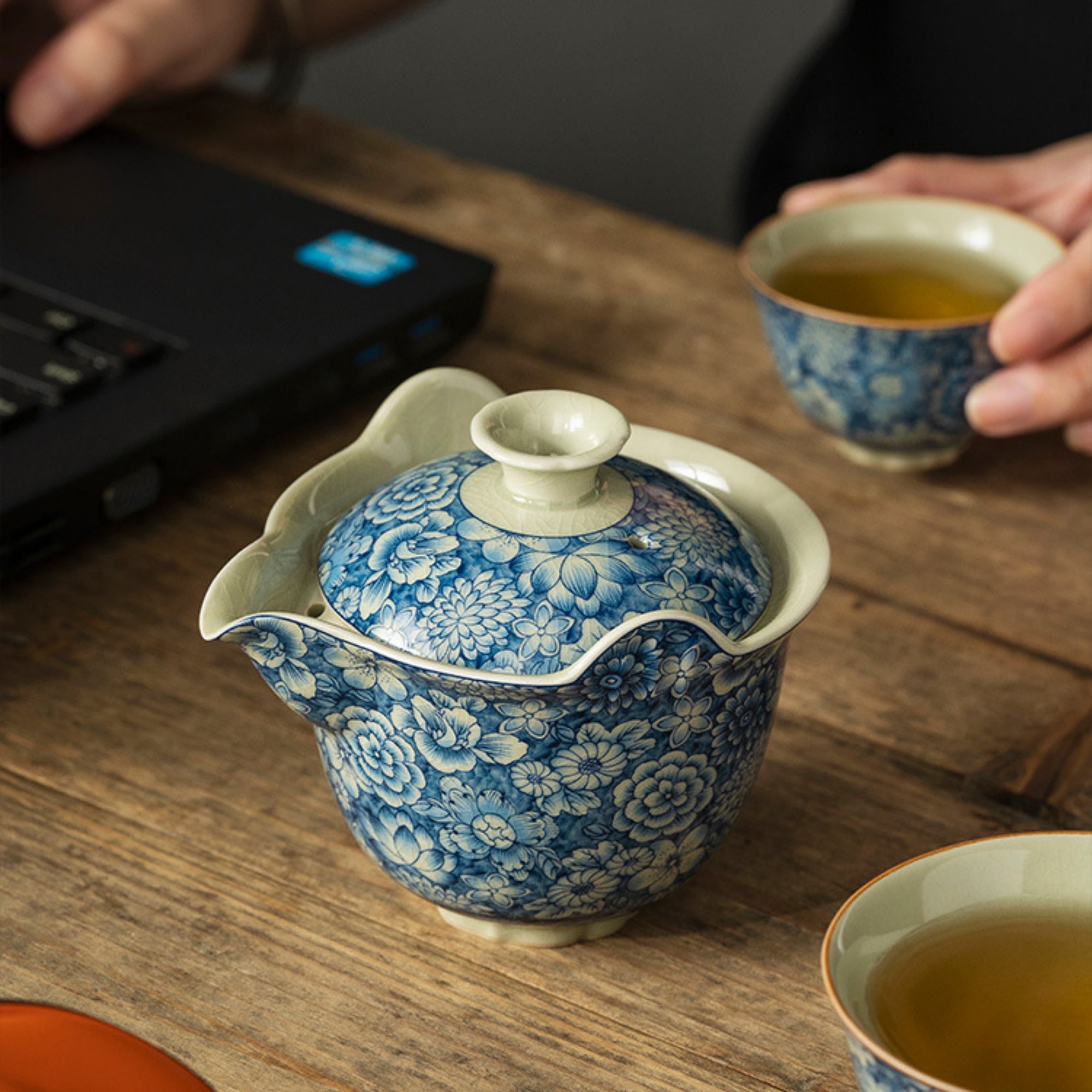 QiLing Aura Ice Crack Blue and White Porcelain Handmade Tea Set