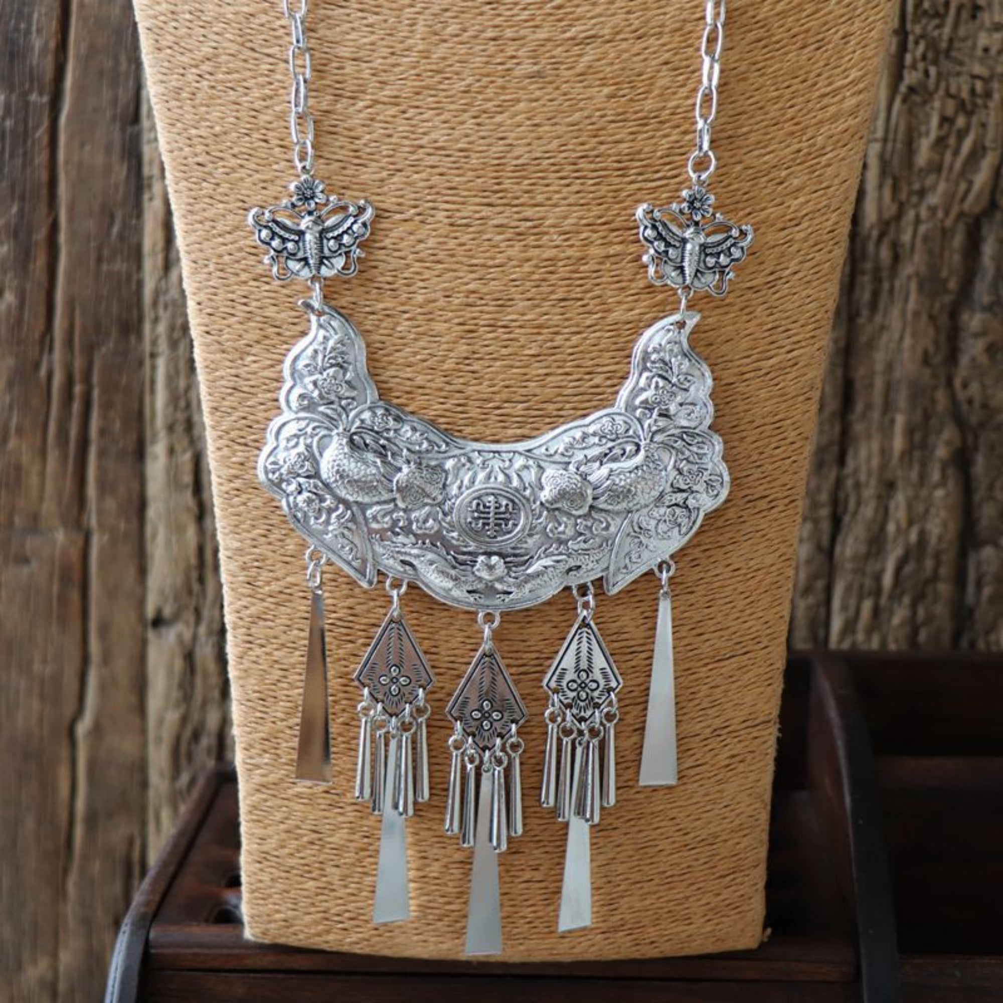 QiLing Aura Ethnic Style Miao Handmade Necklace