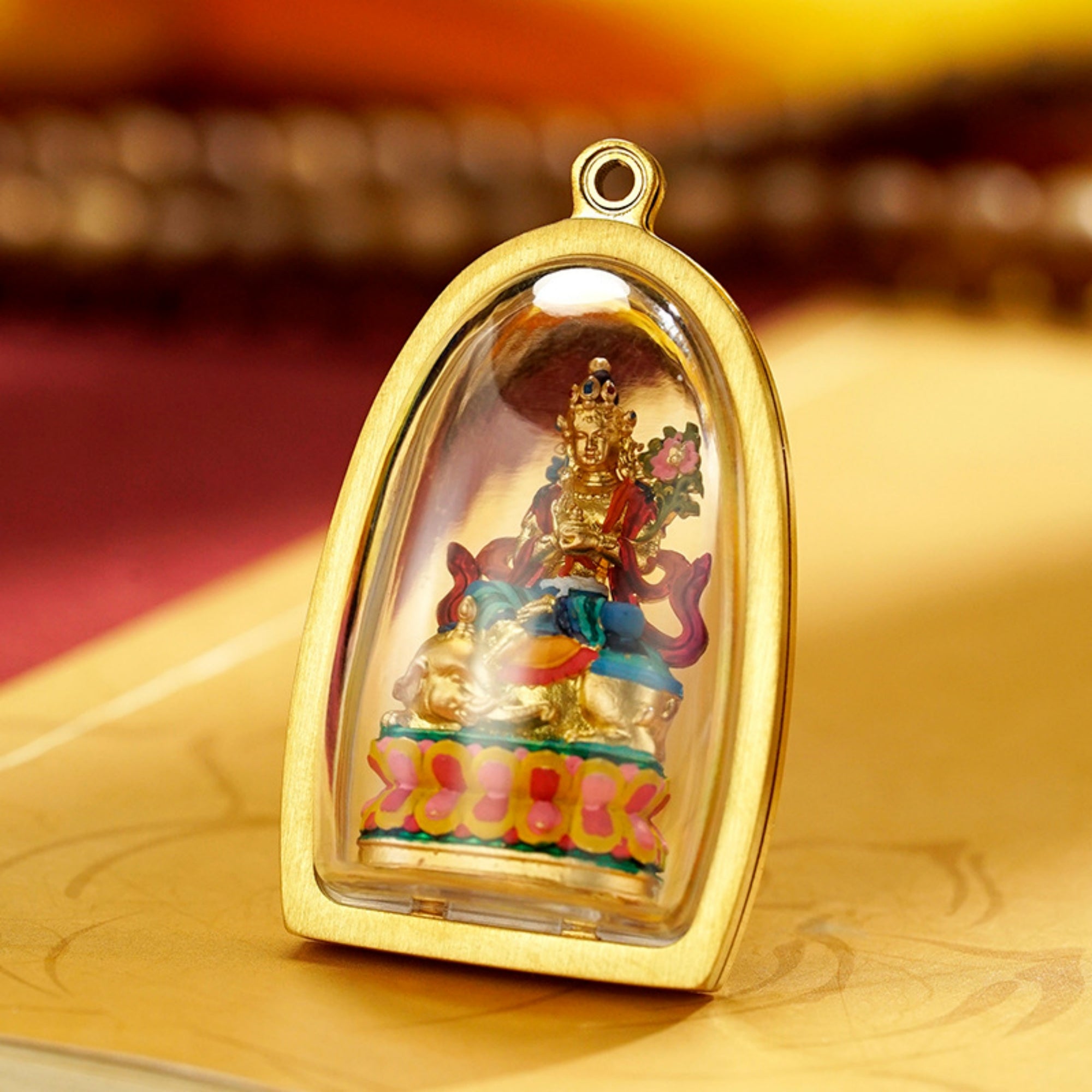 QiLingAura Hand-Carved Tibetan Buddha Pendant Necklace